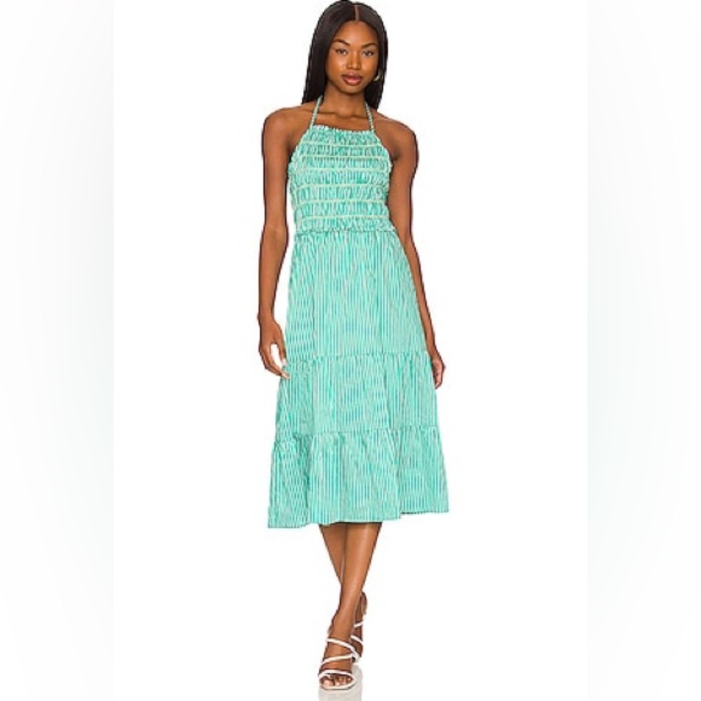 Bb Dakota by Steve Madden
Brand New with Tags
Tropical Splash Dress 
Vivid Green